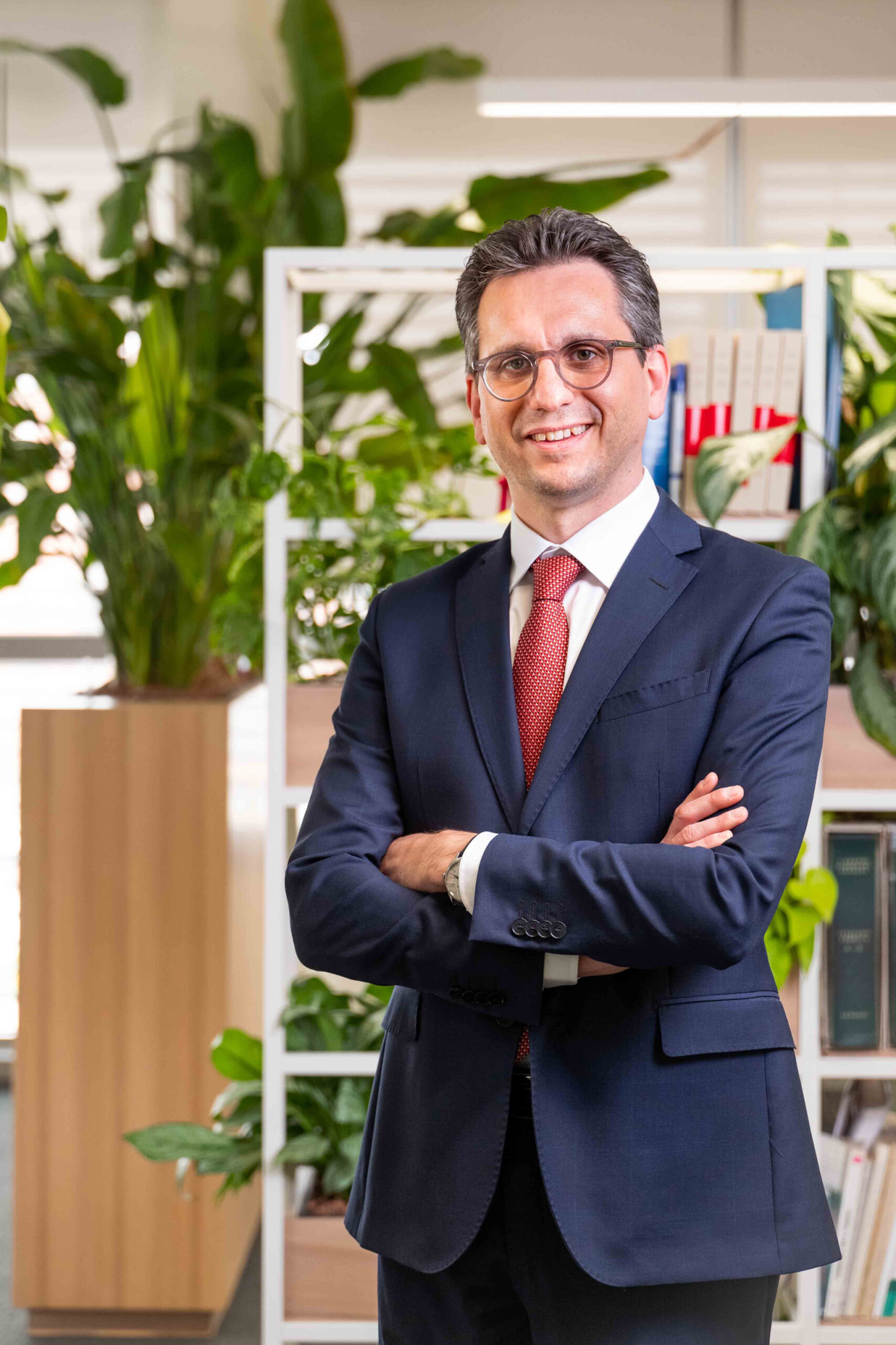 Foto Ritratto Ambientato Siemens CEO https://www.dsvisuals.mom/it/portfolio/ritratti/fotografo-ritratto-ambientato-alessandro-milano/