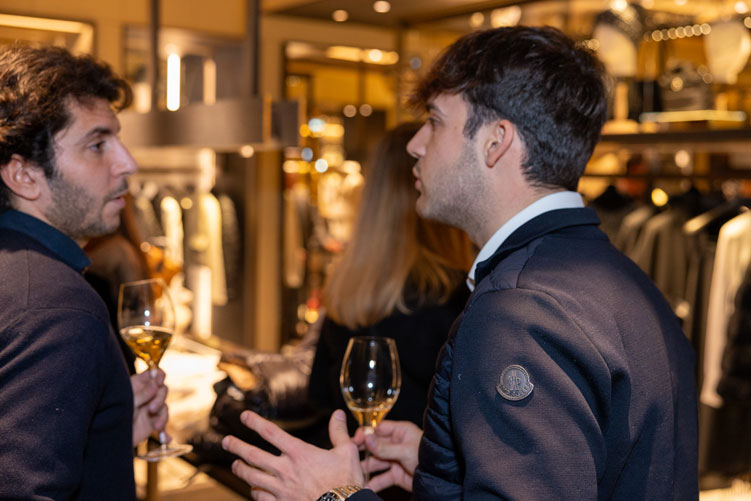 Private sale esclusiva Moncler evento business luxury