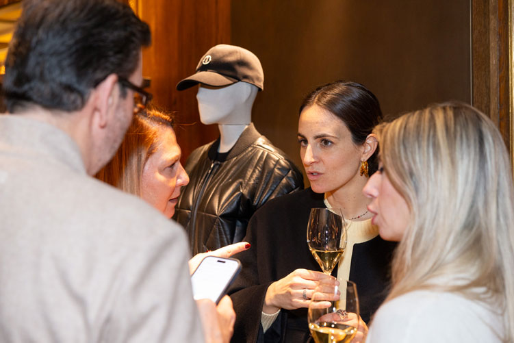 Private sale esclusiva Moncler evento business luxury